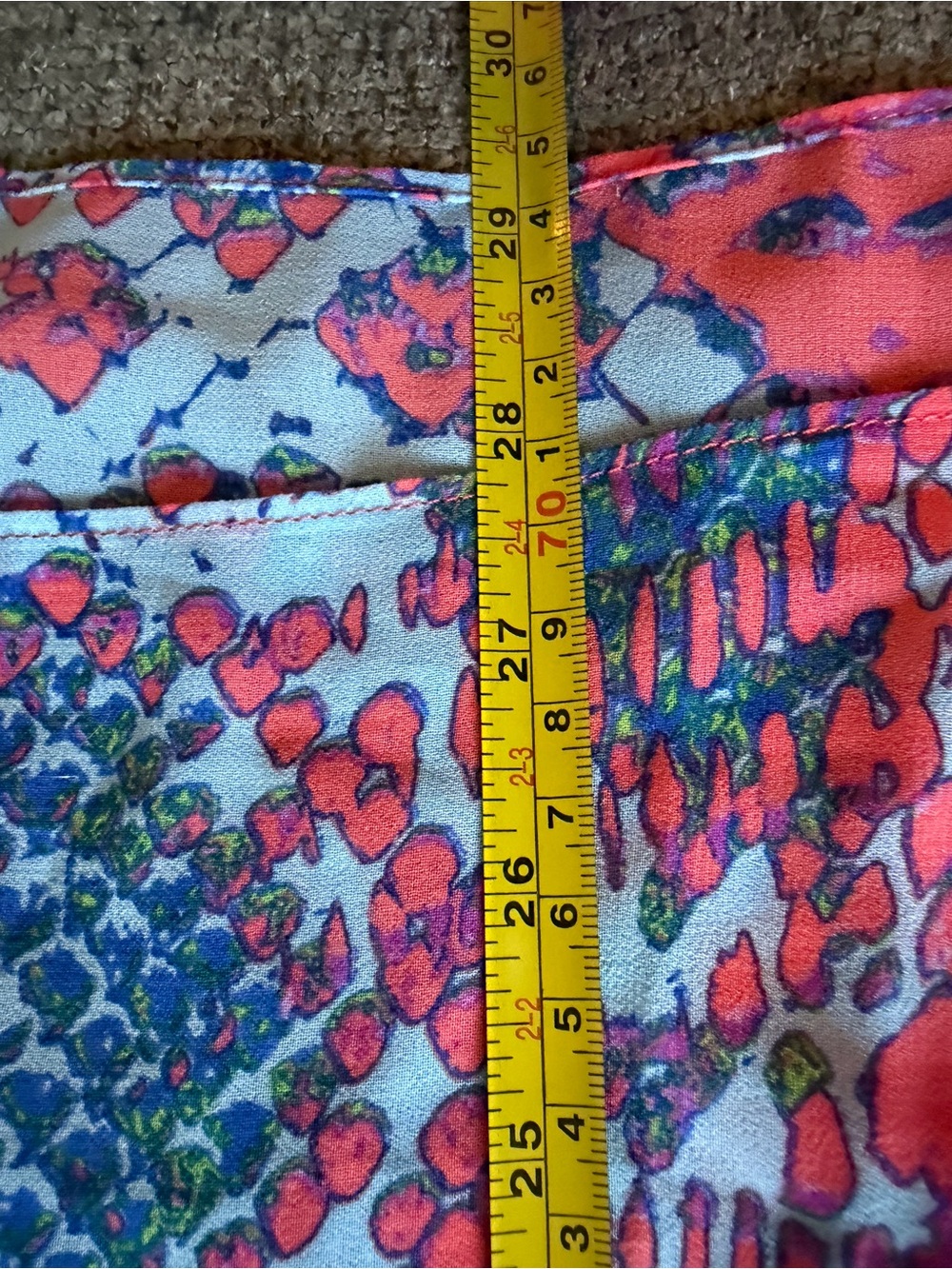 💯 Silk Hale Bob Pink and Blue Python Patterned Tunic - Picture 6 of 7